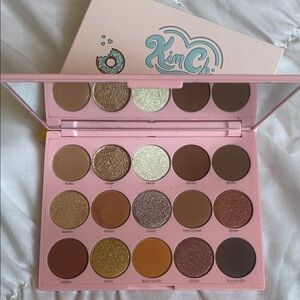 Kimchi Chic Beauty Eyeshadow Palette - Warm Neutrals and Golds The Happy Palette